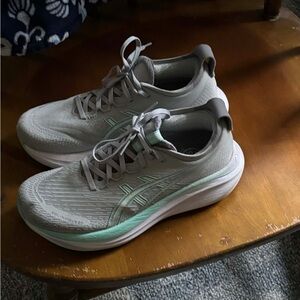 ASICS Women's Athletic Shoes in Light Gray with Mint Trim